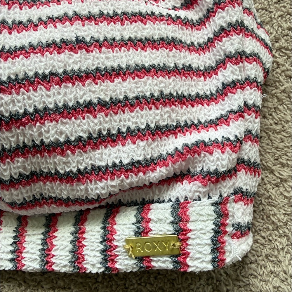 NEW - ROXY - Chasing Love Bandeau and Full Bottom - SET - PINK/GRAY/WHITE - Picture 4 of 11